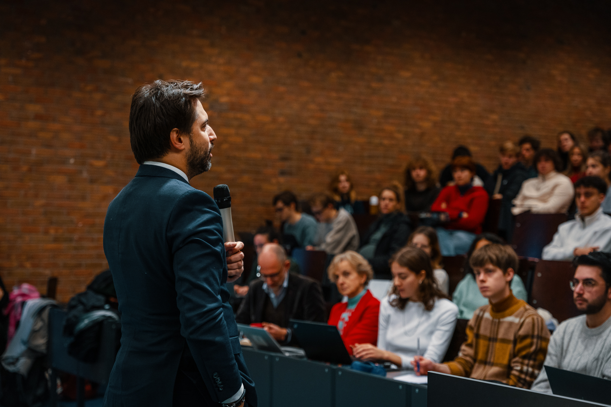 Professor Bart Maddens over Georges-Louis Bouchez: ‘De paus van de Wetstraat’