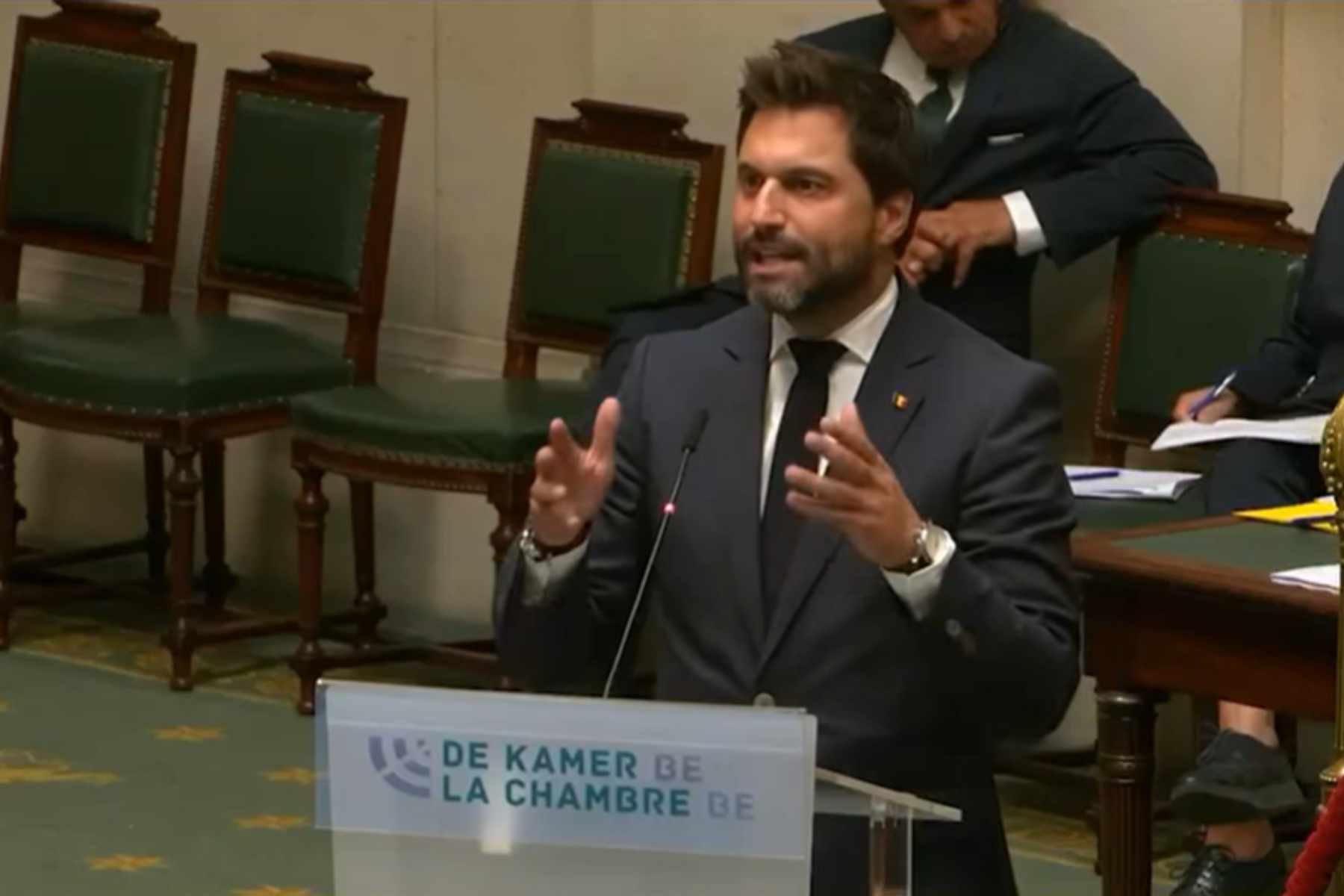 Un cadastre des aides sociales pour lutter contre les abus et en finir avec le business de la gauche