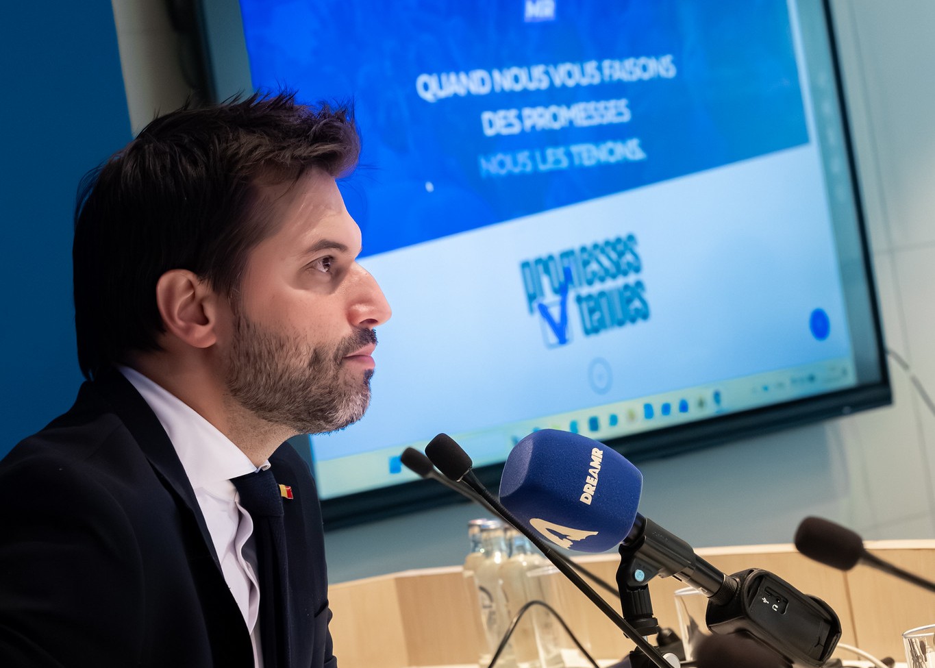 “Promesses tenues. We houden woord”: de website om het werk van de regeringen op te volgen